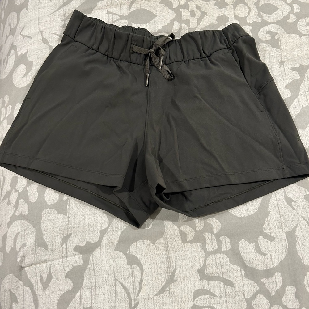 Lulu lemon shorts
